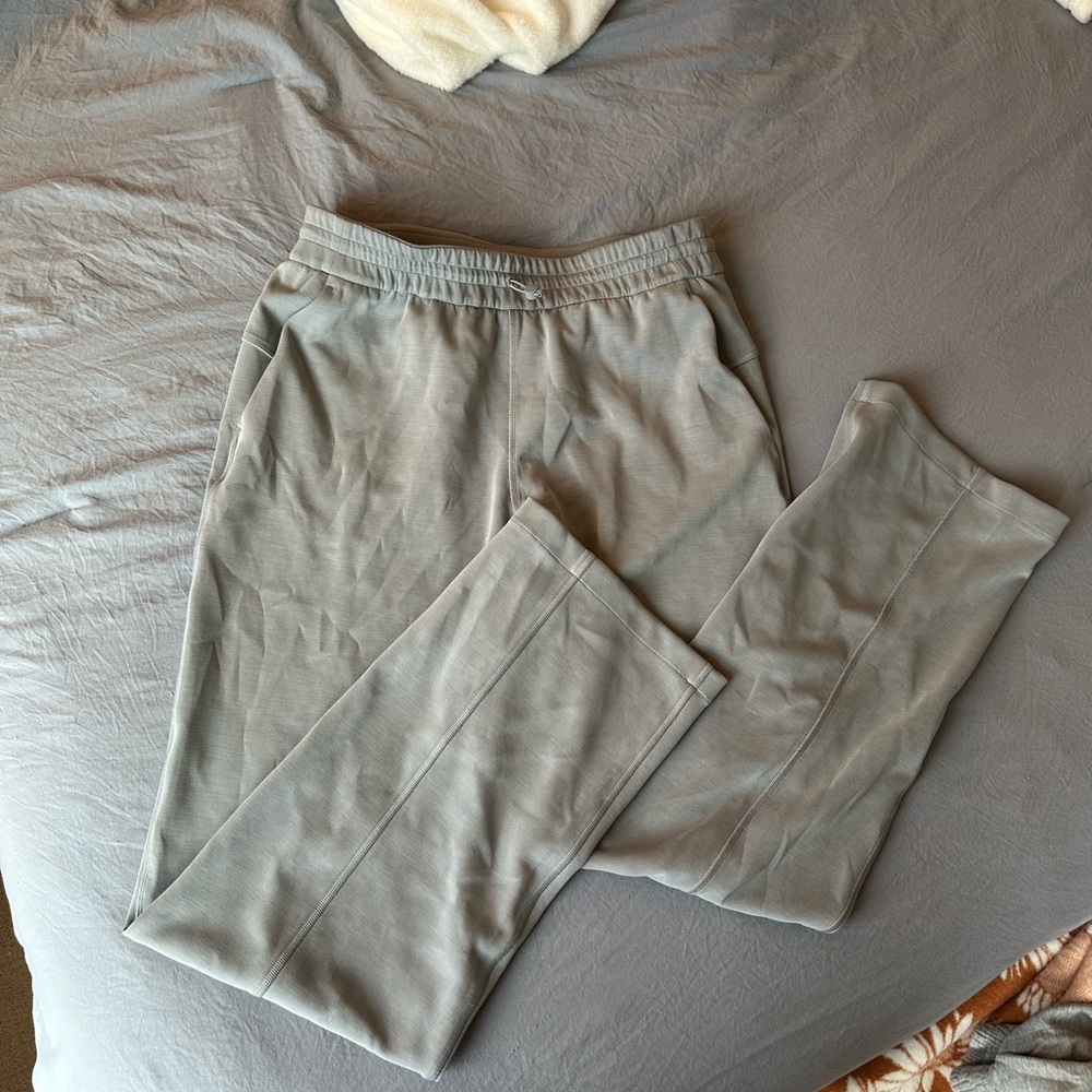 Women’s Lululemon High Rise Straight Leg Full Length Softstreme Rhino Grey Pants